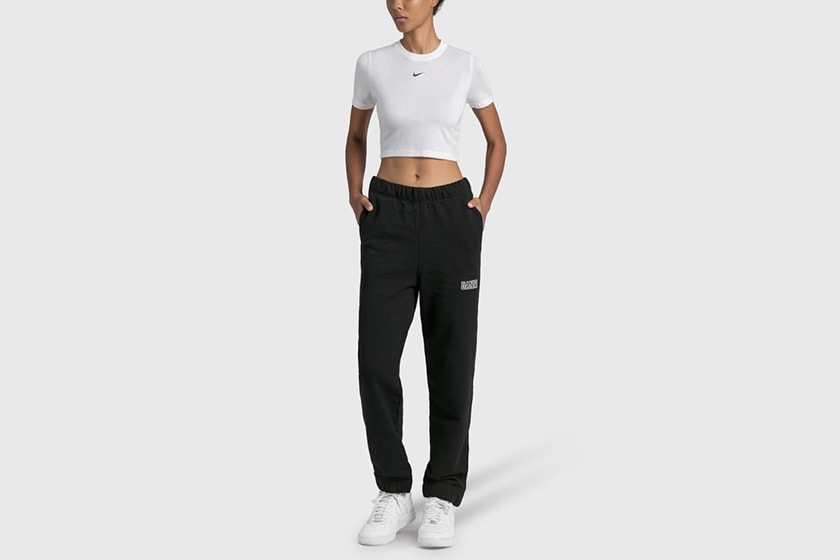 Nike Swoosh Logo T-shirt 2021 summer Tee HBX