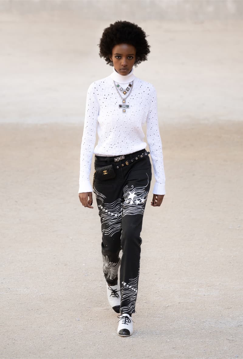 chanel 2021/22 Cruise runway fashion show Virginie Viard