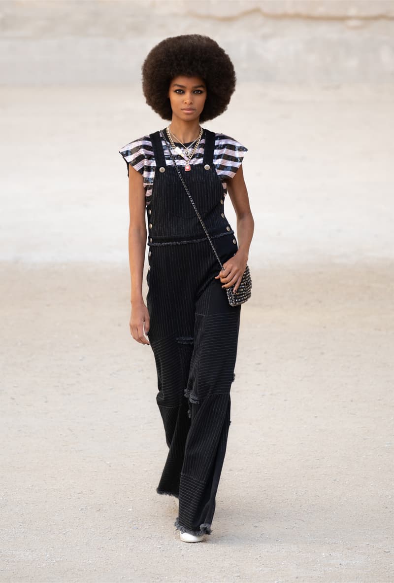 chanel 2021/22 Cruise runway fashion show Virginie Viard 