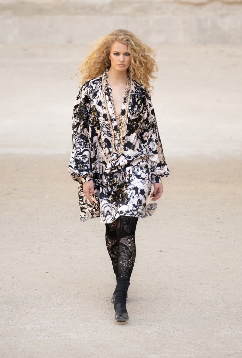 chanel 2021/22 Cruise runway fashion show Virginie Viard 