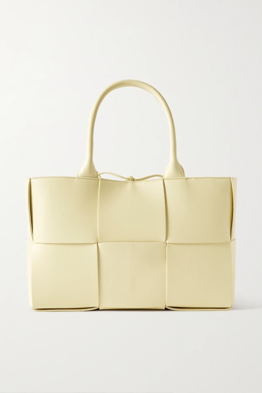 bottega-veneta-arco-small-intrecciato-leather-tote