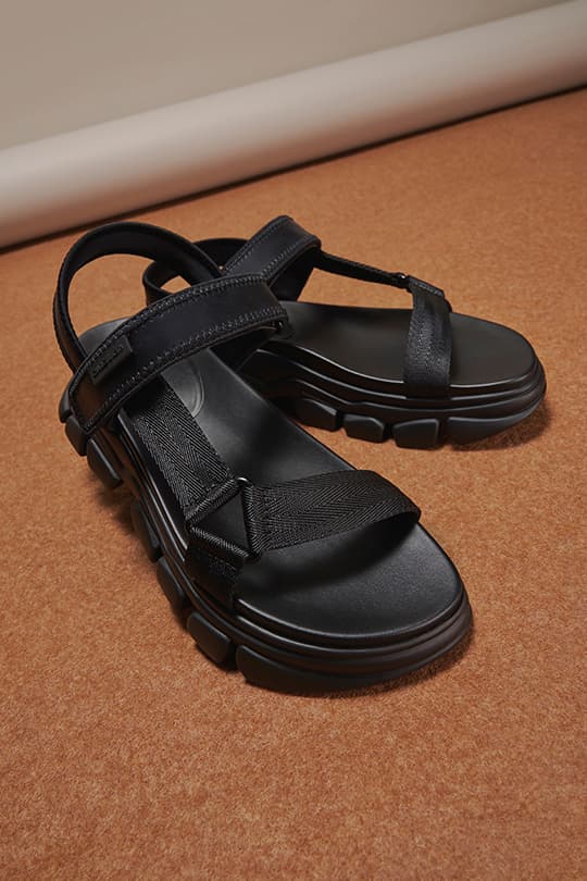 Charles & Keith MySummerMyWay Dash sandals