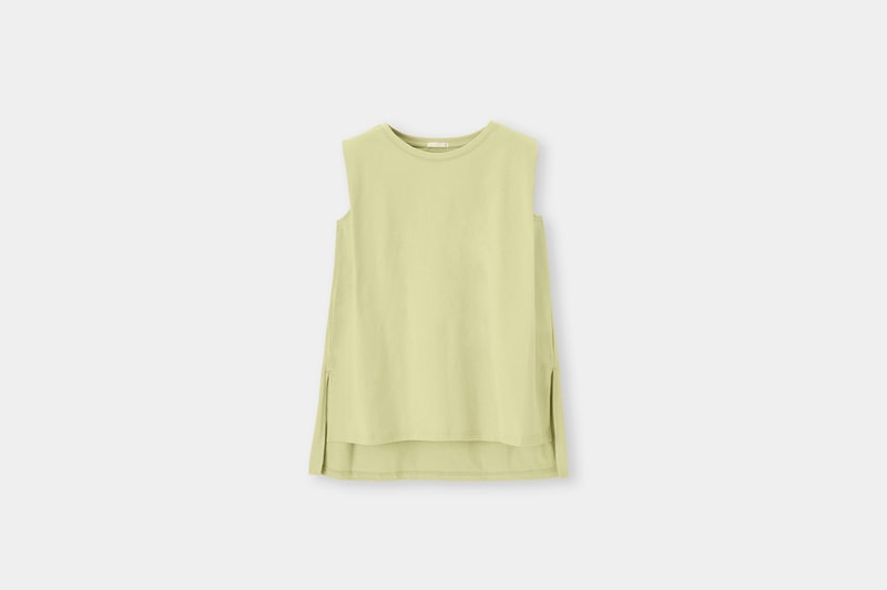 GU Shoulder tuck Top 2021ss
