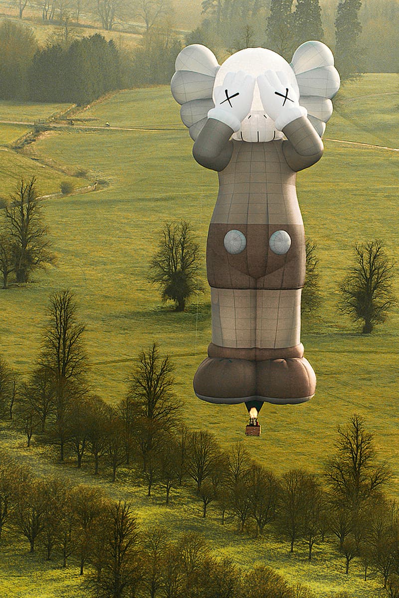 KAWS:HOLIDAY COMPANION