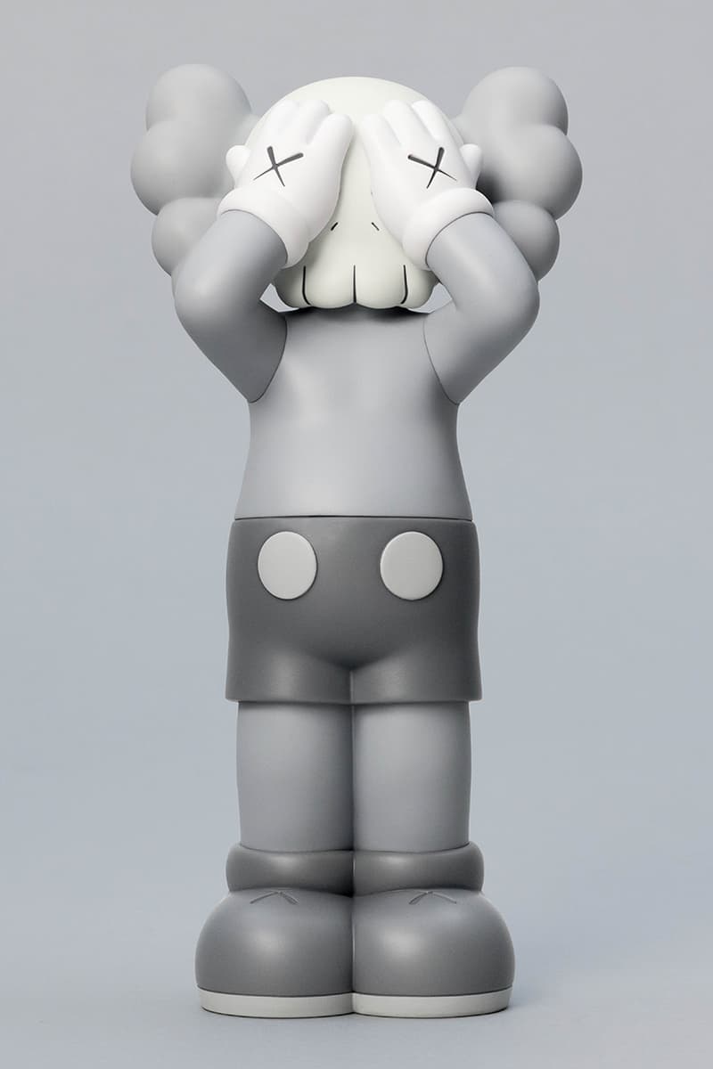 KAWS:HOLIDAY COMPANION