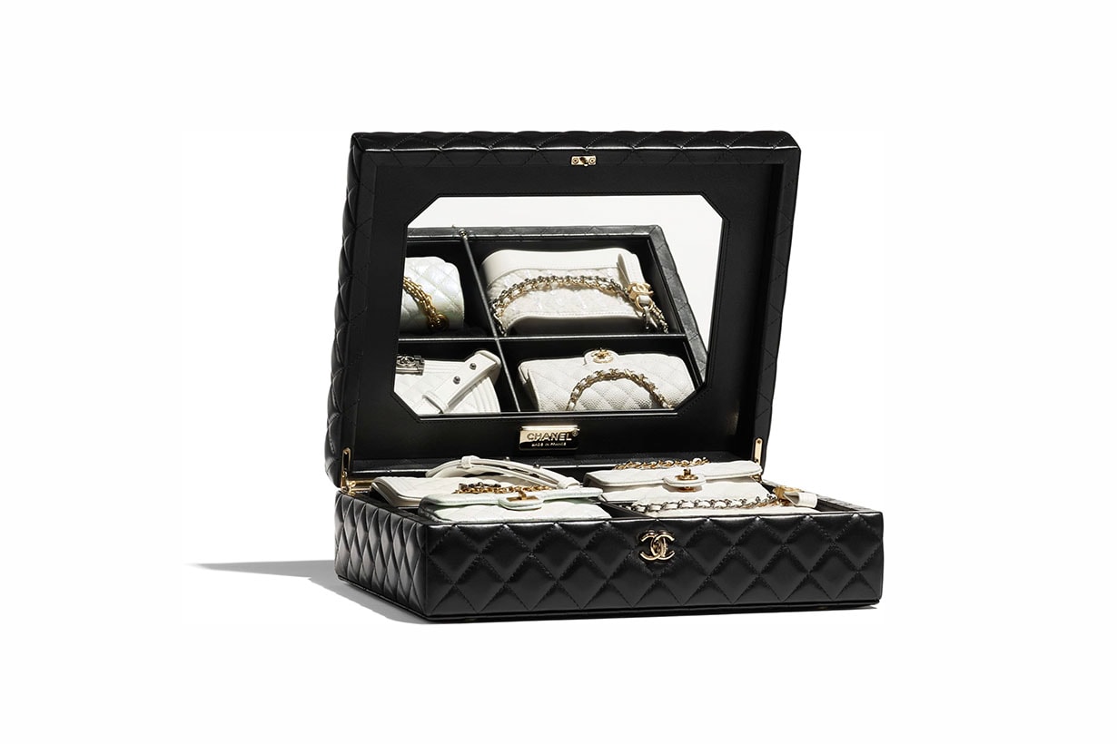 Chanel set of 4 Mini Bags in White with Leather Quilted Case handbags 2021