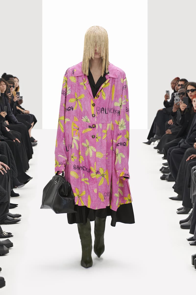 balenciaga clones 2022 ss demna gvasalia runway show