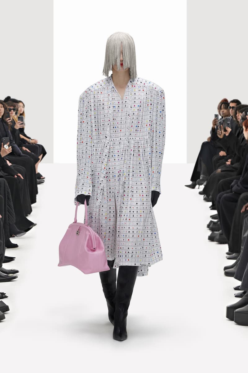 balenciaga clones 2022 ss demna gvasalia runway show