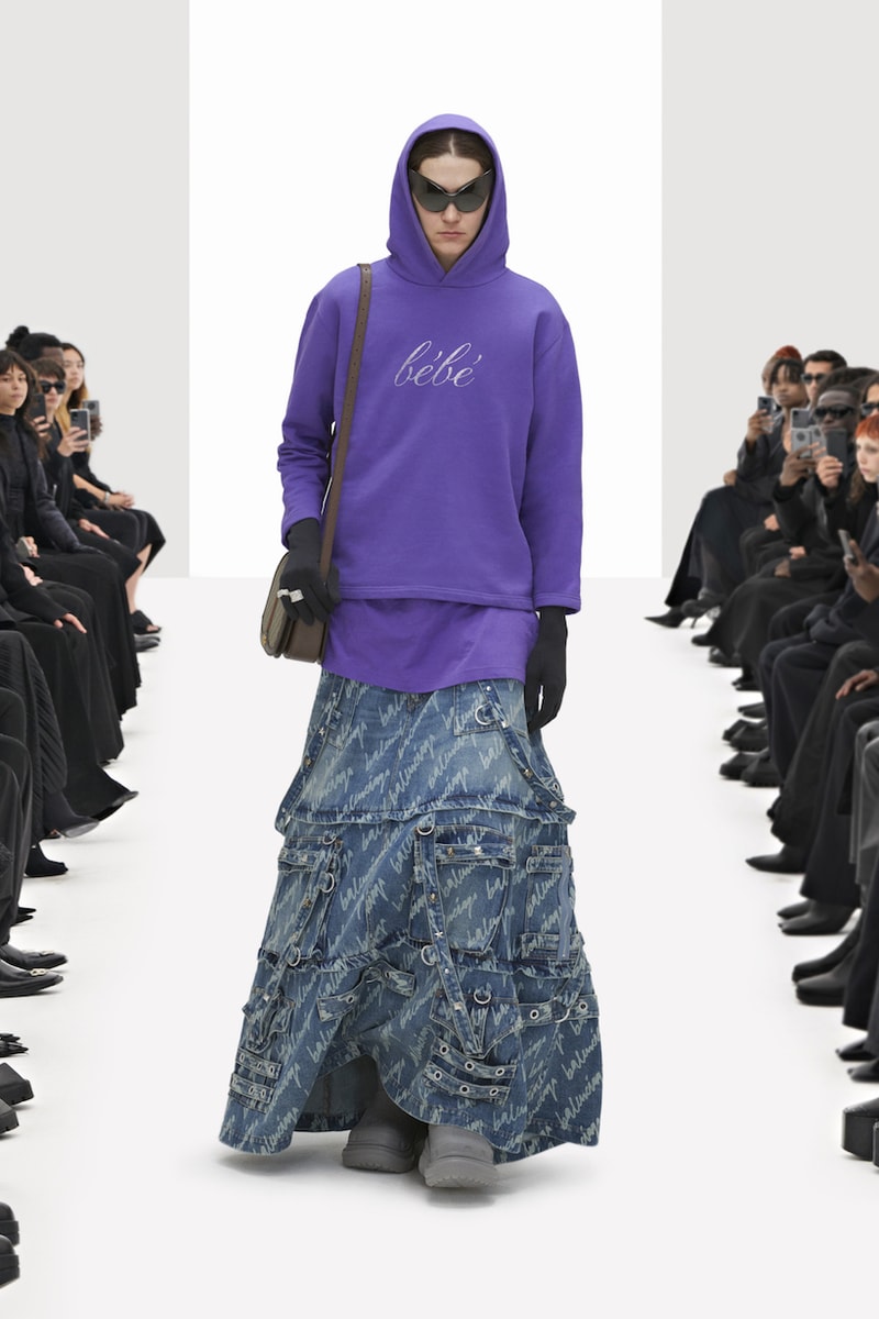 balenciaga clones 2022 ss demna gvasalia runway show