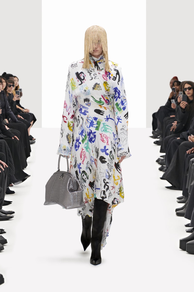 balenciaga clones 2022 ss demna gvasalia runway show