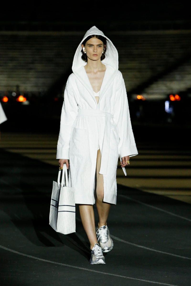 dior 2022 SS cruise greece Athena