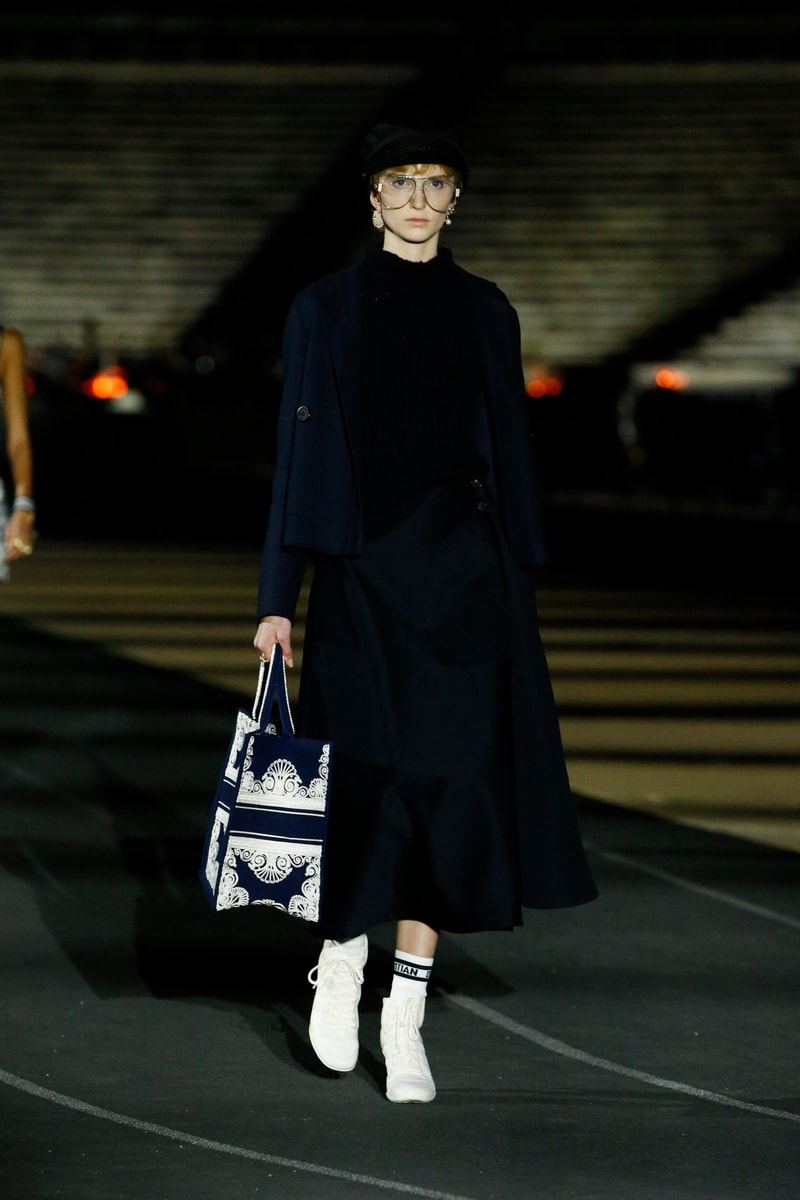 dior 2022 SS cruise greece Athena