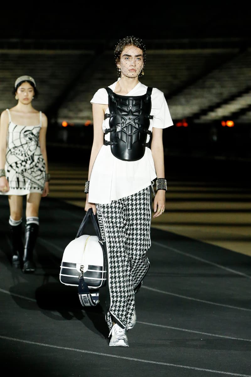 dior 2022 SS cruise greece Athena