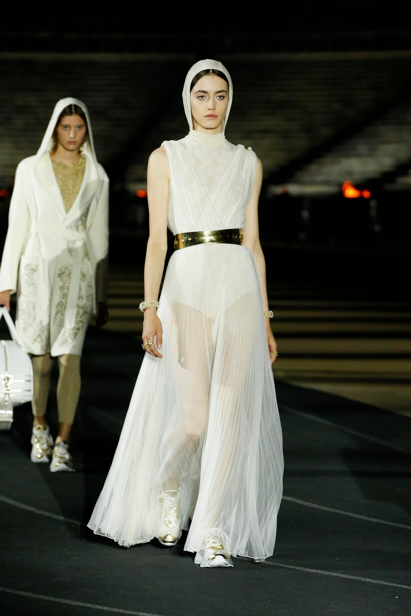 dior 2022 SS cruise greece Athena