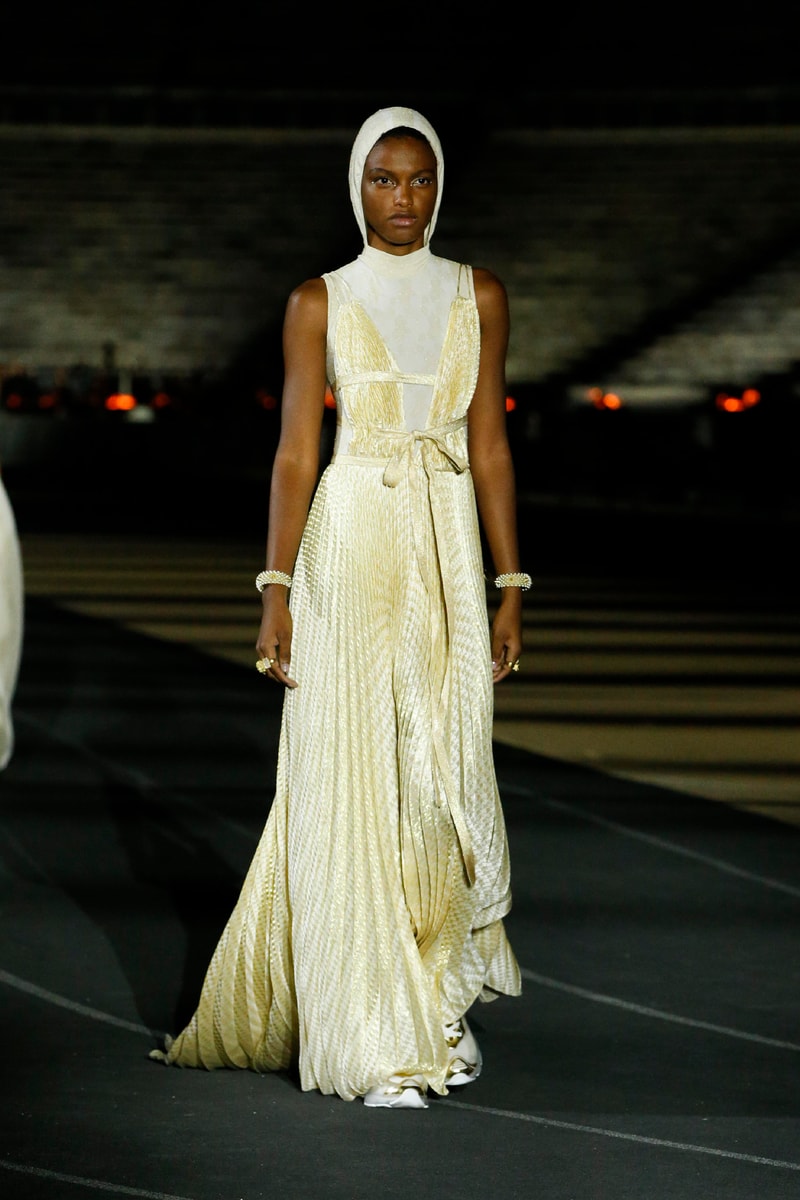 dior 2022 SS cruise greece Athena
