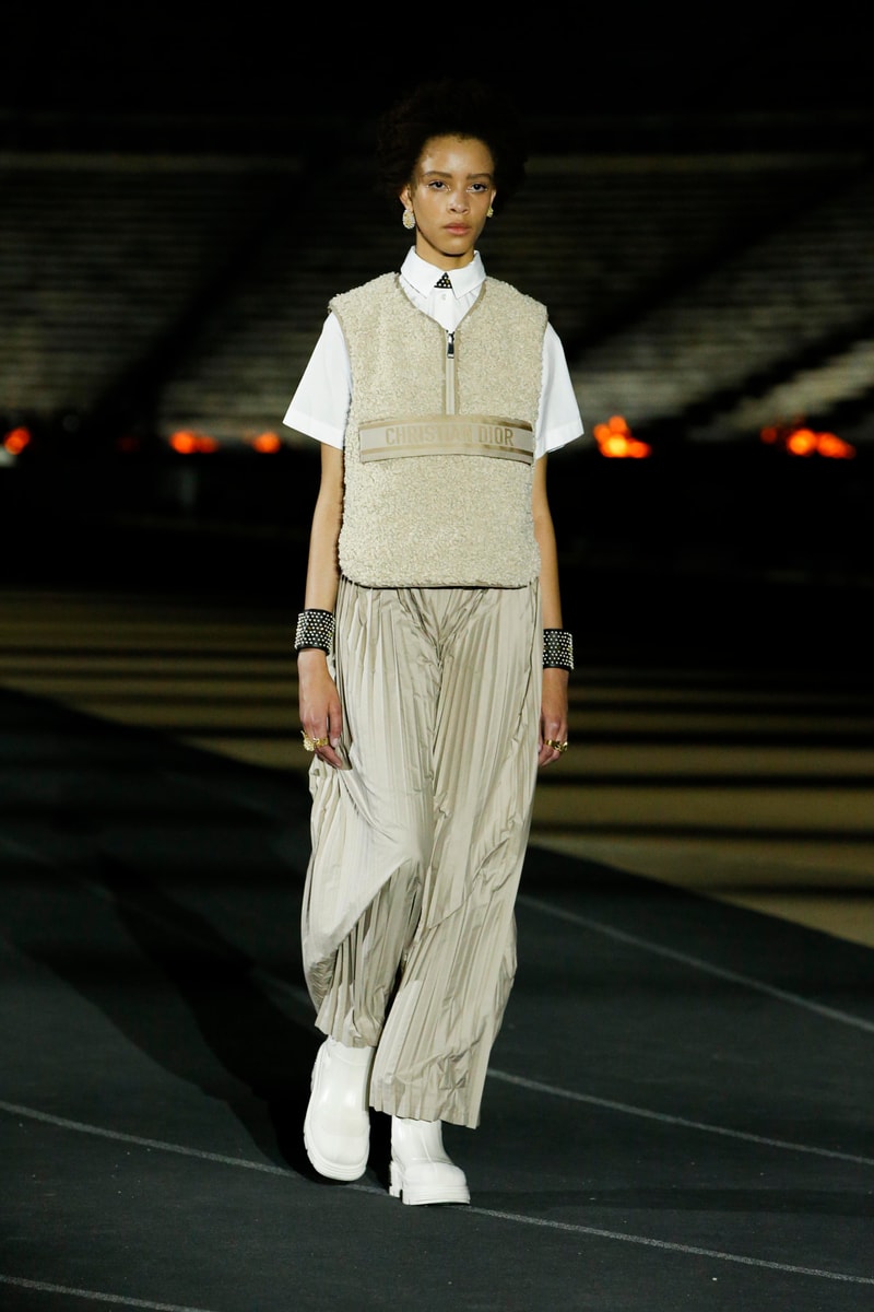 dior 2022 SS cruise greece Athena