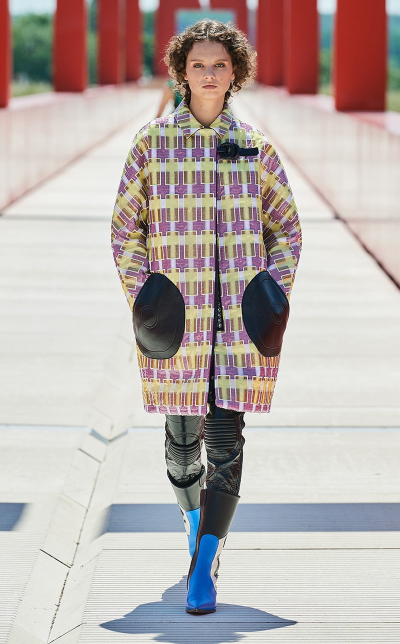 Nicolas Ghesquiere Louis Vuitton Resort 2022 