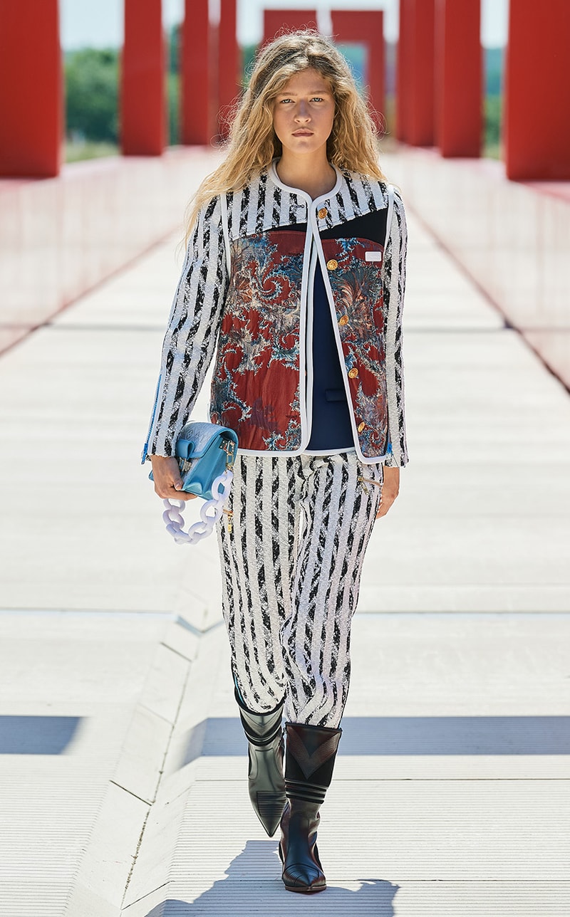 Nicolas Ghesquiere Louis Vuitton Resort 2022 