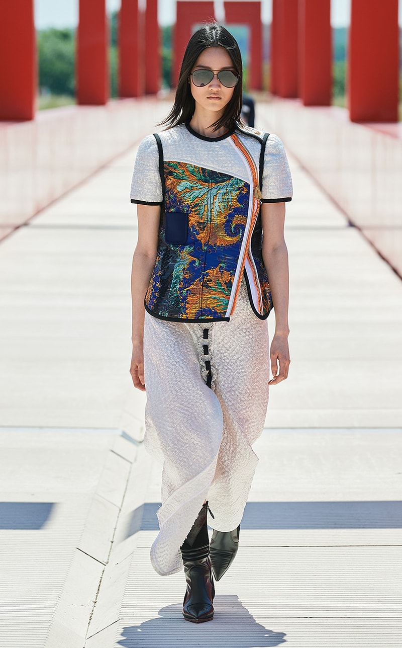 Nicolas Ghesquiere Louis Vuitton Resort 2022 