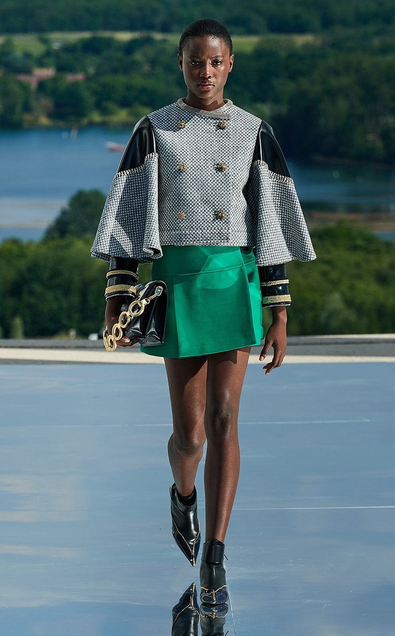 Nicolas Ghesquiere Louis Vuitton Resort 2022 