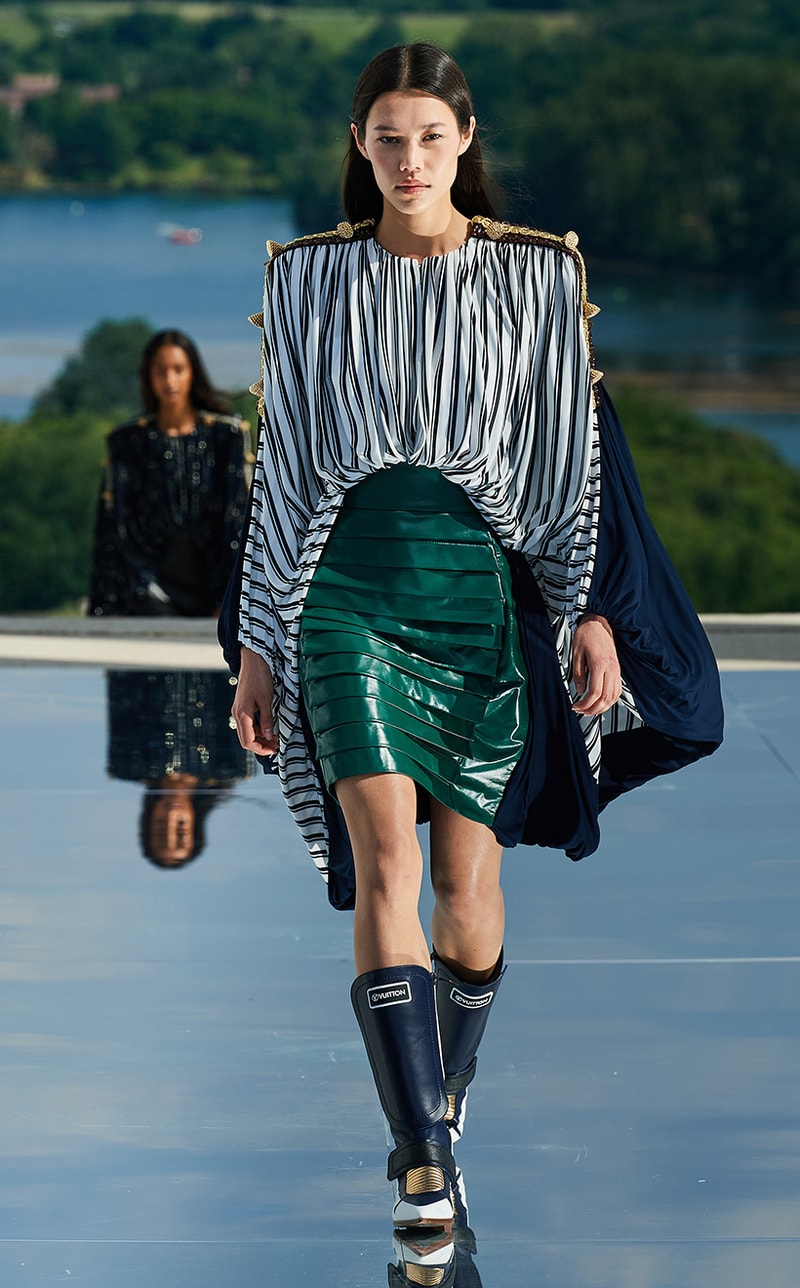 Nicolas Ghesquiere Louis Vuitton Resort 2022 