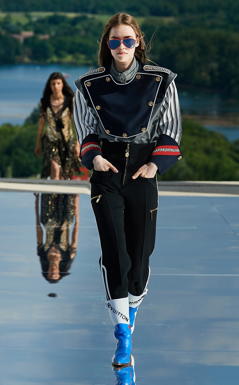 Nicolas Ghesquiere Louis Vuitton Resort 2022 