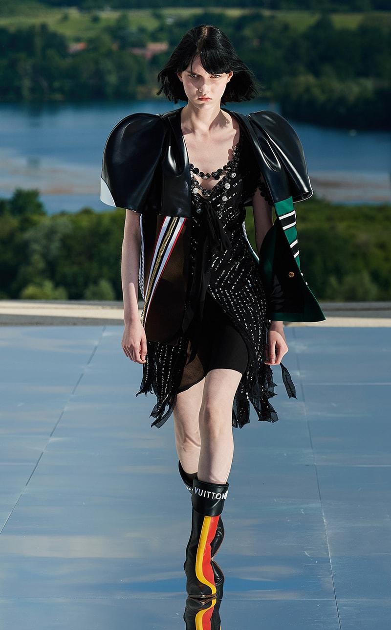 Nicolas Ghesquiere Louis Vuitton Resort 2022 
