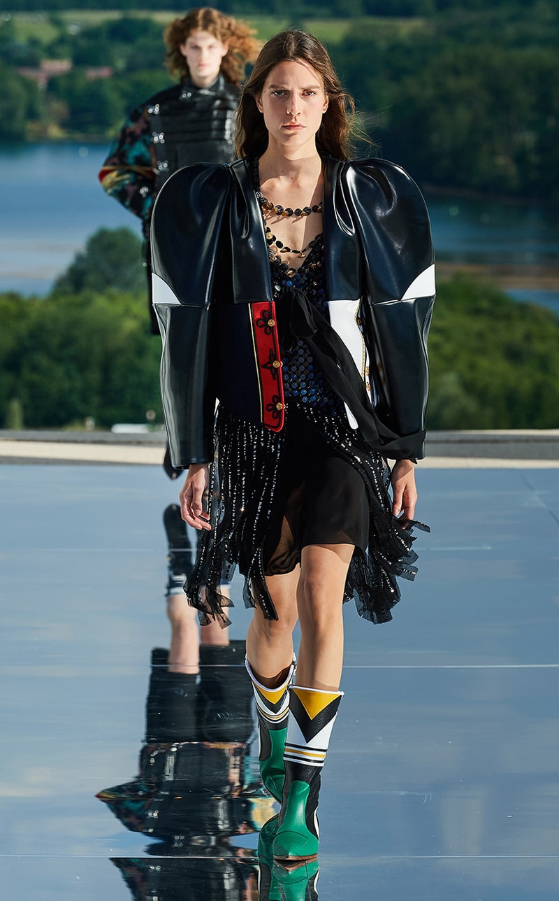 Nicolas Ghesquiere Louis Vuitton Resort 2022 