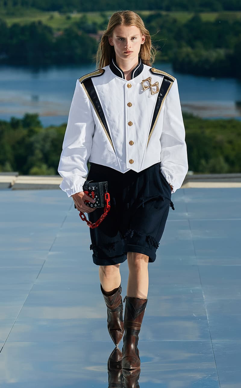 Nicolas Ghesquiere Louis Vuitton Resort 2022