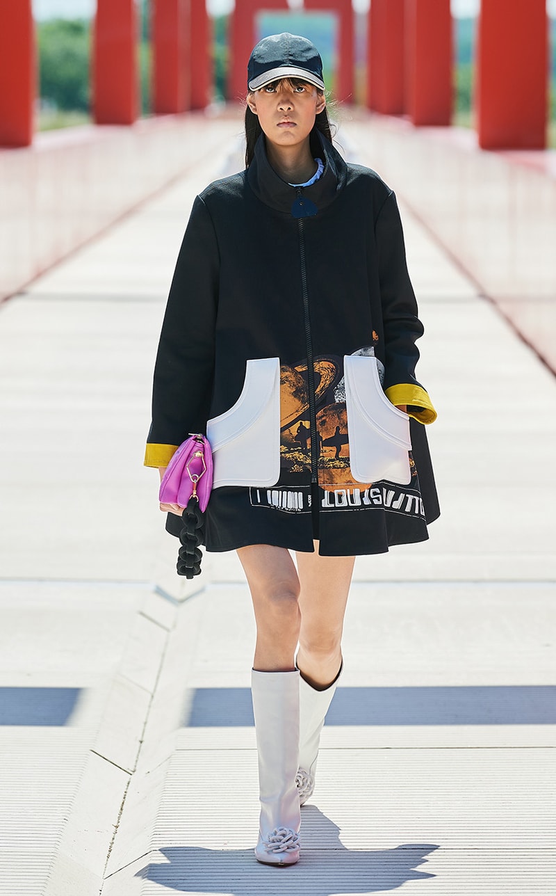 Nicolas Ghesquiere Louis Vuitton Resort 2022 