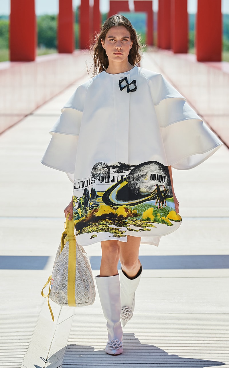 Nicolas Ghesquiere Louis Vuitton Resort 2022 