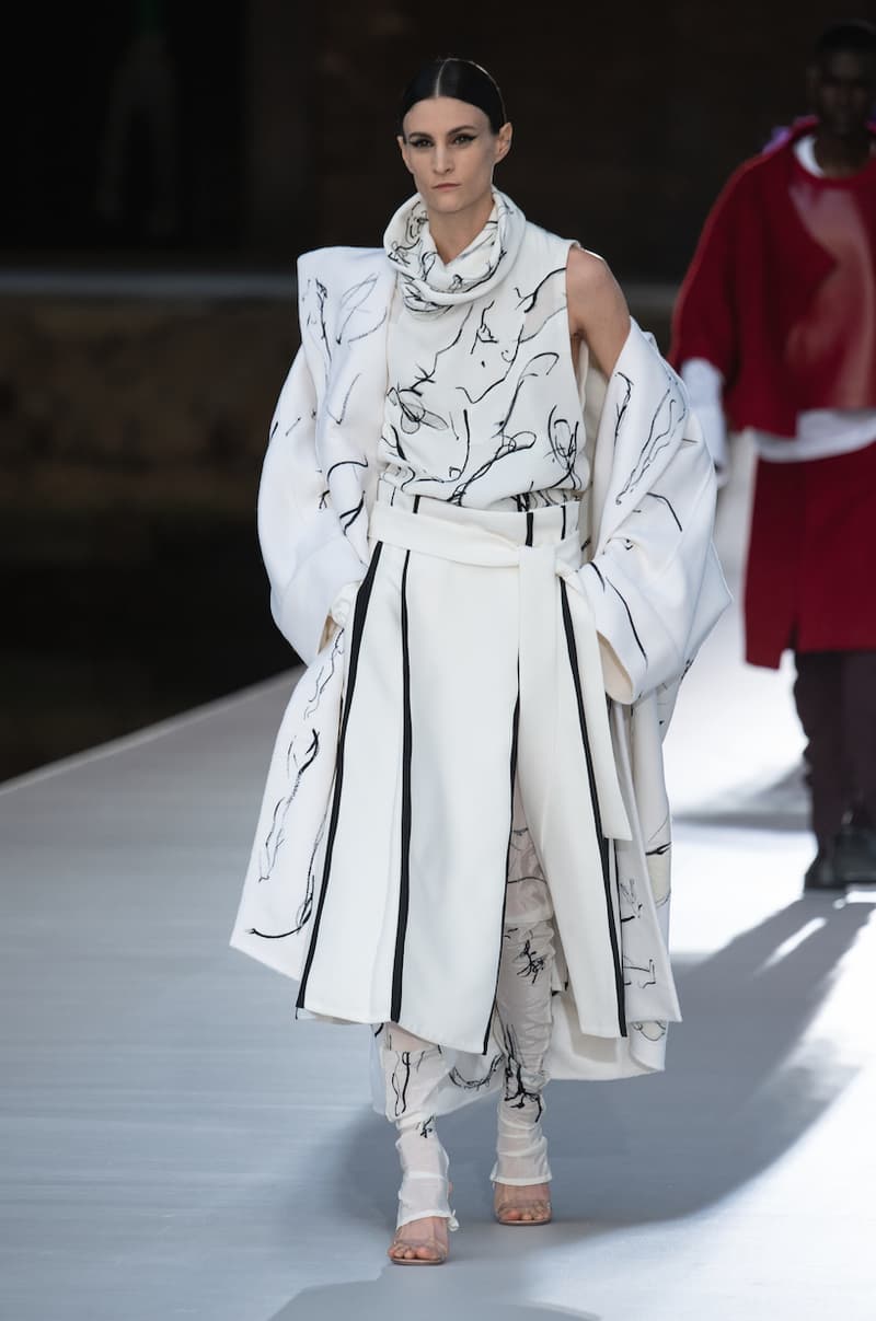 valentino 21FW Pierpaolo Piccioli haute couture Des Ateliers 2021 FW