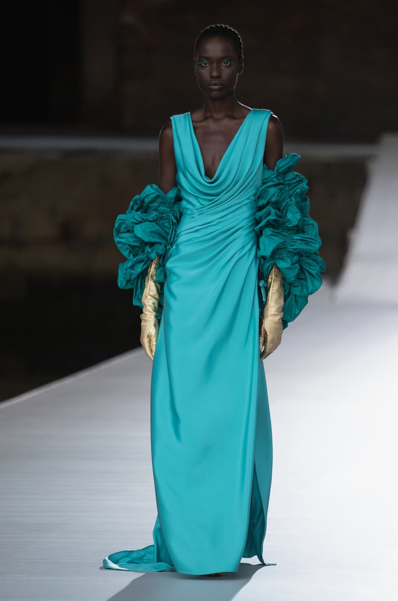 valentino 21FW Pierpaolo Piccioli haute couture Des Ateliers 2021 FW