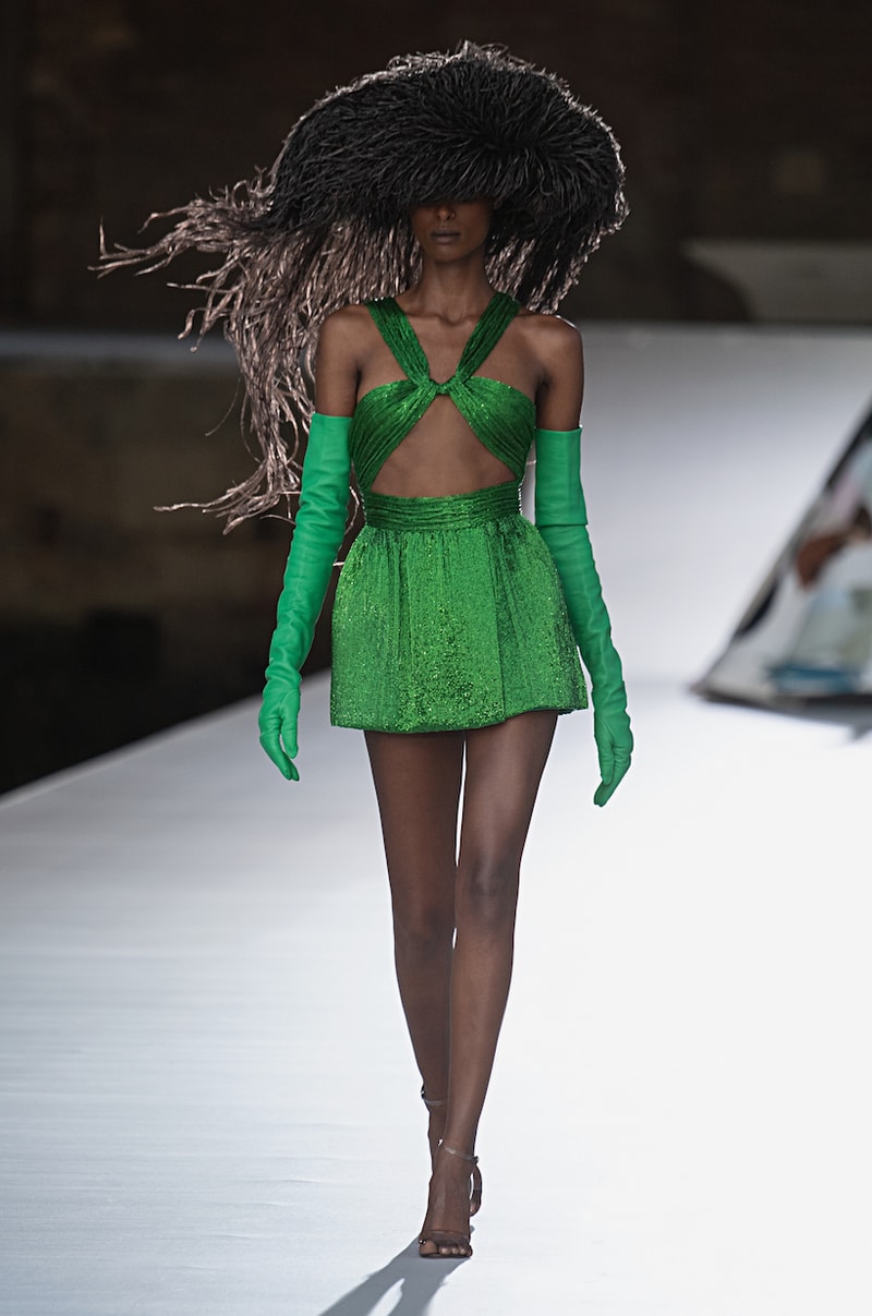 valentino 21FW Pierpaolo Piccioli haute couture Des Ateliers 2021 FW
