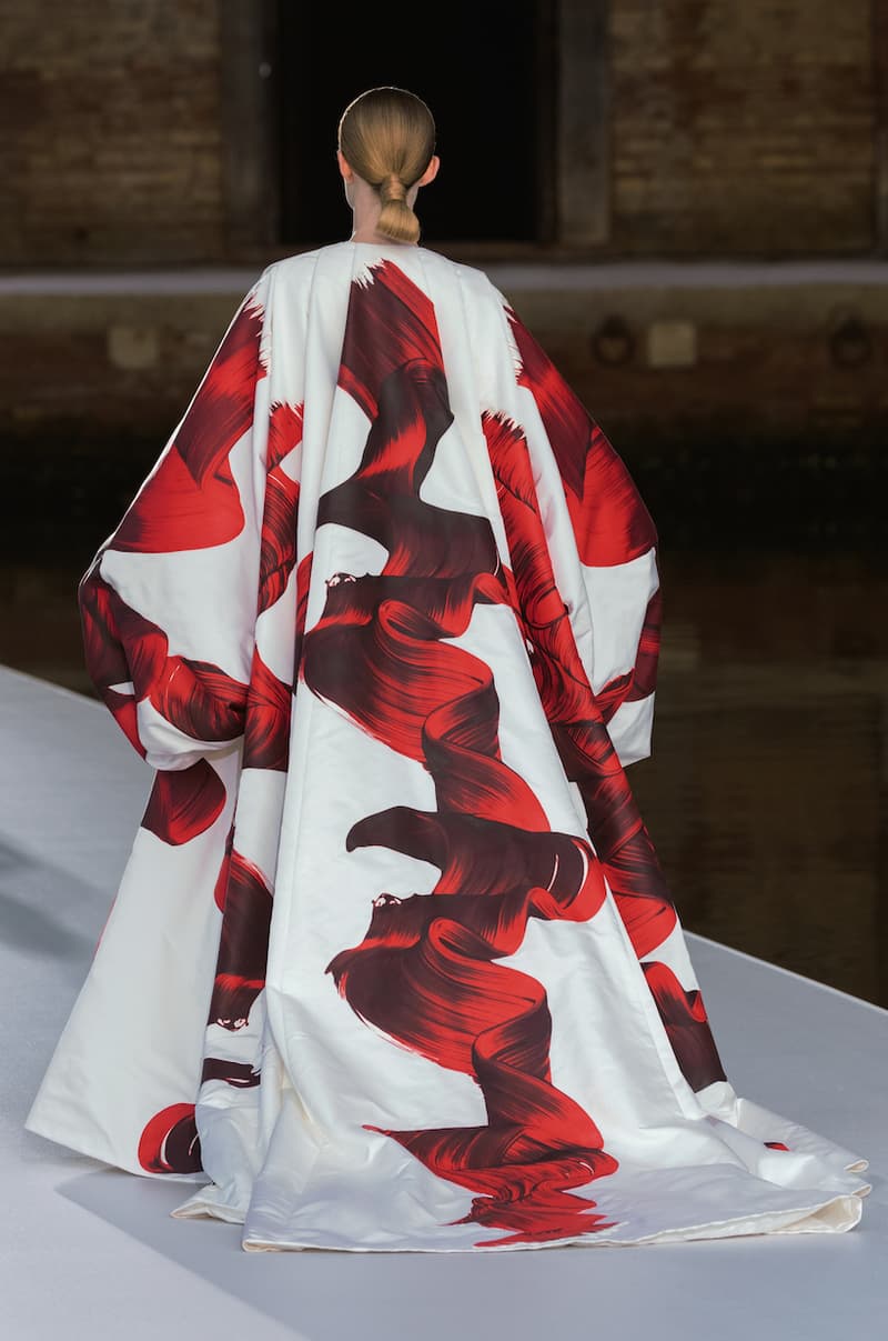 valentino 21FW Pierpaolo Piccioli haute couture Des Ateliers 2021 FW