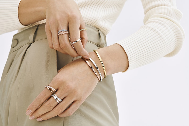 Pandora Signature bracelet rings earrings necklace