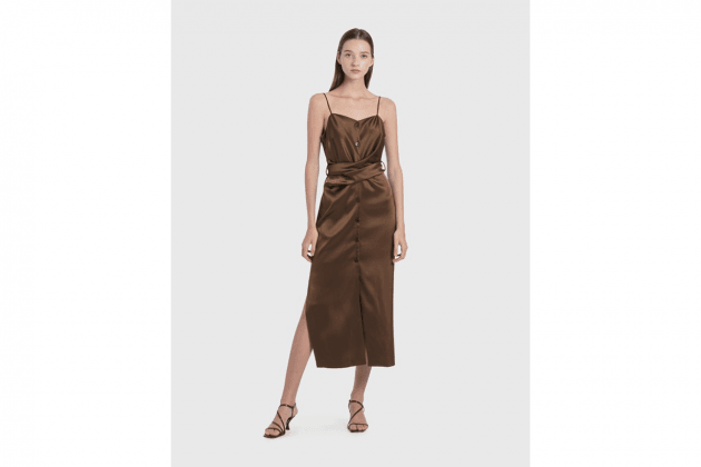 5-essential-items-in-creating-French-chic-look-04