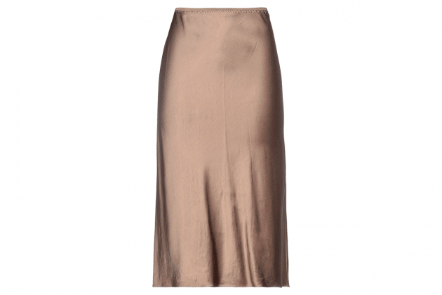 5-essential-items-in-creating-French-chic-look-07