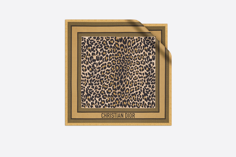 Dior-launches-2021-AW-scarves-collection-Blackpink-Jisoo-fans-06