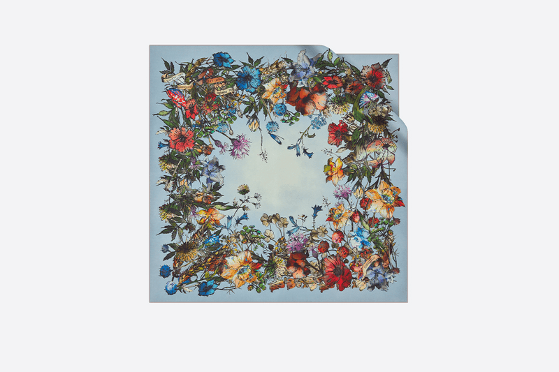 Dior-launches-2021-AW-scarves-collection-Blackpink-Jisoo-fans-05