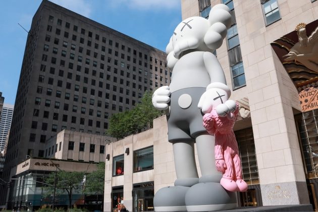 kaws companion bff new york what party sculpture share where when 2021 Rockefeller Center