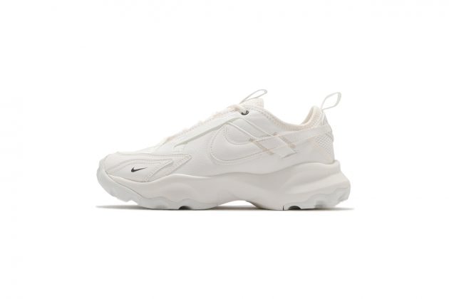 nike TC7900 2021 sneakers rankings women fav IG SNS Social Media hit
