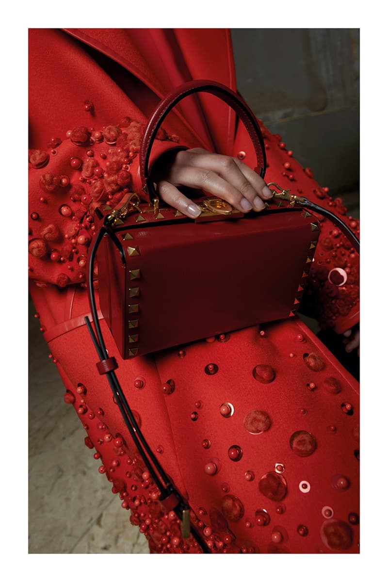 valentino-rockstud-alcove-bag