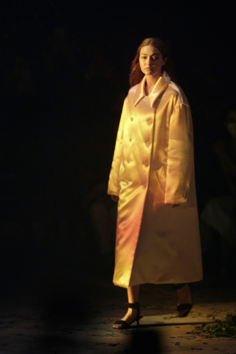 khaite spring 2022 ready to wear fashion shows 
