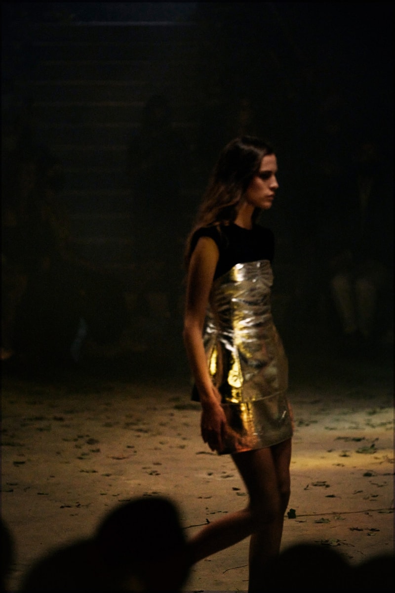 khaite spring 2022 ready to wear fashion shows 