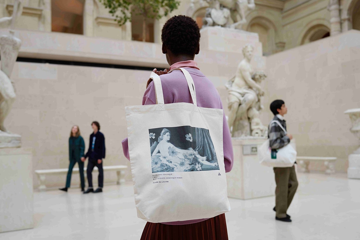 UNIQLO UT Jeff Koons Louvre Collaboration