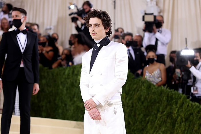 被質疑不符 Met Gala 主題,Timothée Chalamet 卻因這雙鞋贏得喝采!