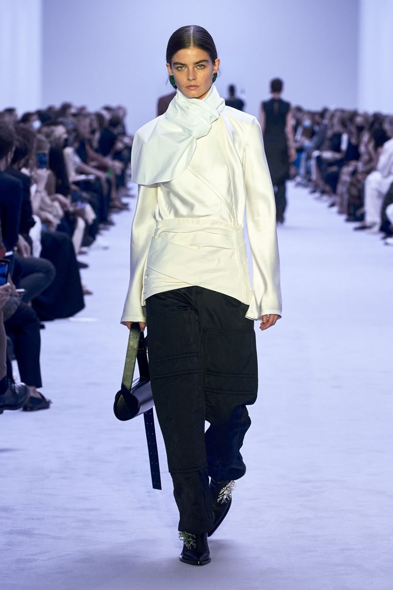 jil sander spring summer 2022 runway milan fashion week Luke lucie meier