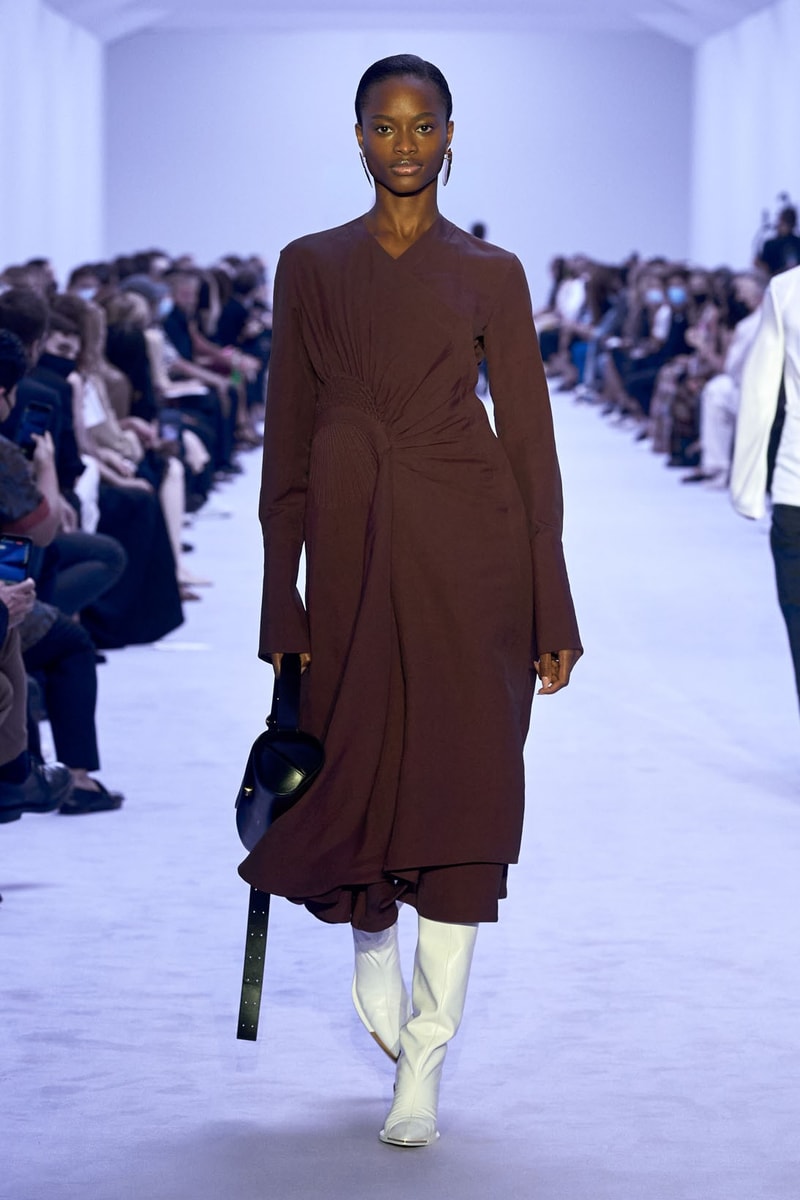 jil sander spring summer 2022 runway milan fashion week Luke lucie meier