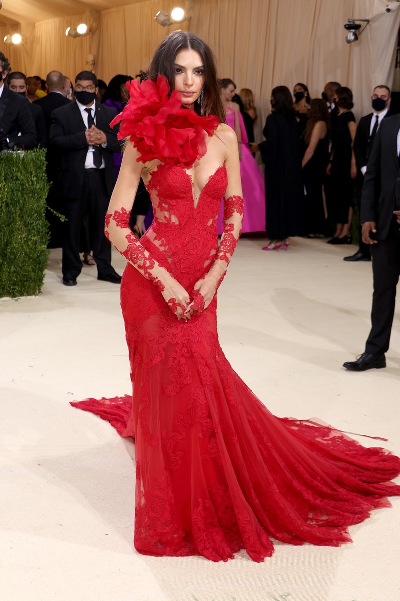 met gala billie kim kanye kendall naomi timothee rose red carpet all 2021